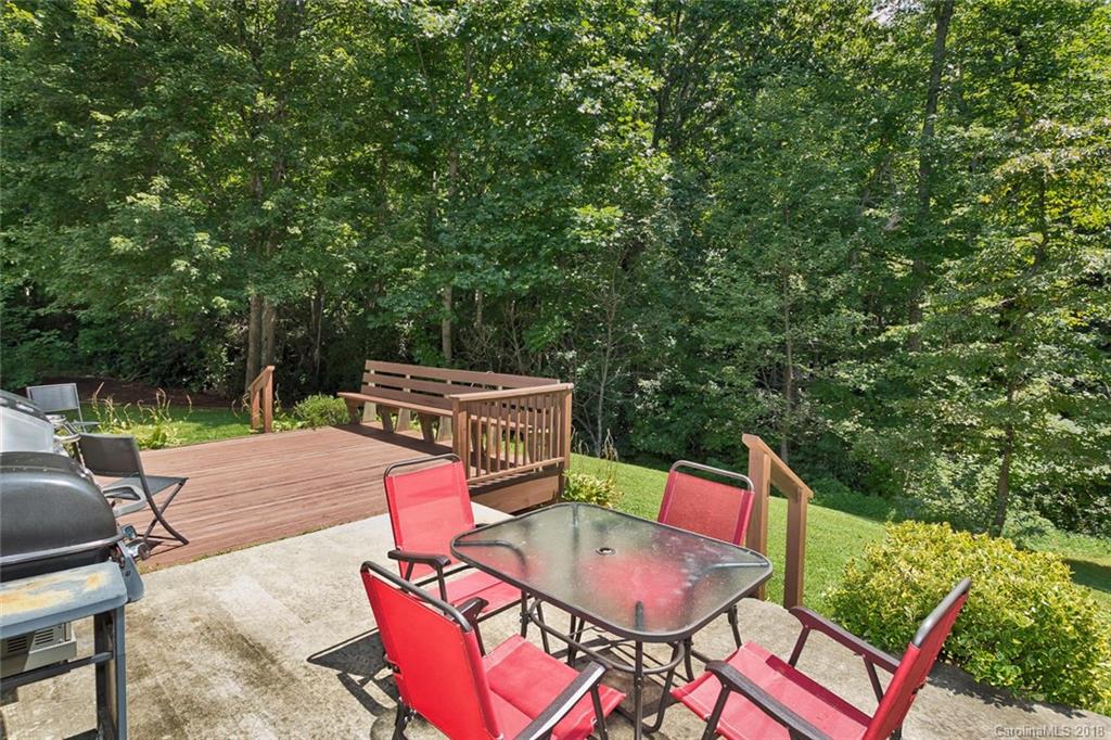 151 Whitaker Road Fairview, NC 28730 - Photo 10 of 36 Gallery Image 10