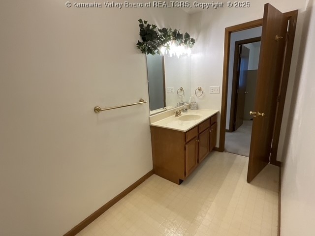 356 Charleys Creek Road Culloden, WV 25510 - Photo 10 of 15 Gallery Image 10