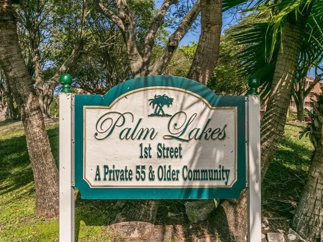 $120,000 | 7431 Northwest 1st Street, Unit 401, Margate, FL 33063