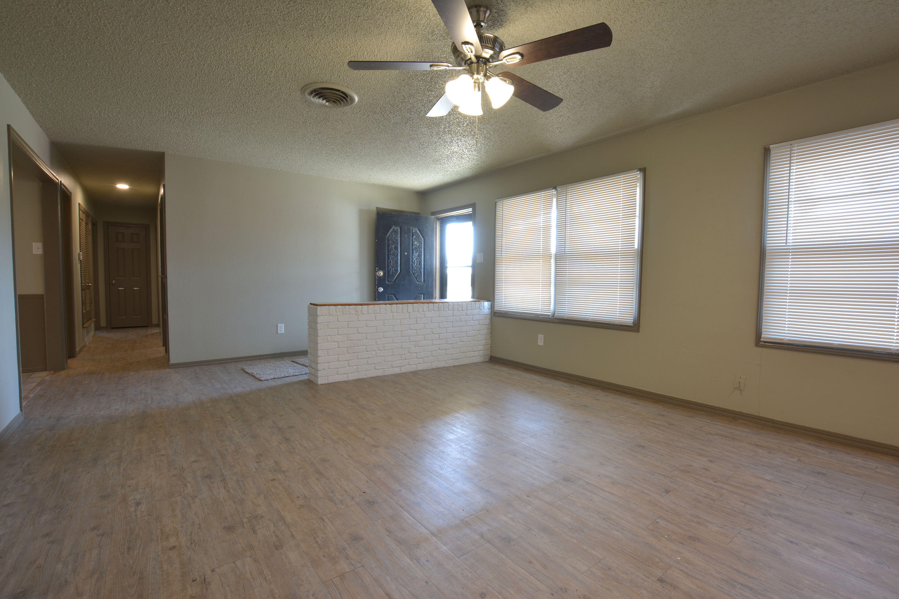 4940 7th Street Lubbock, TX 79416 - Photo 3 of 18 3