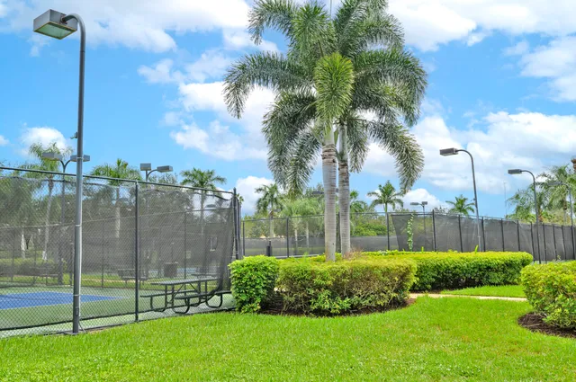 $14,500 | 4661 Manderly Drive, Wellington, FL 33449