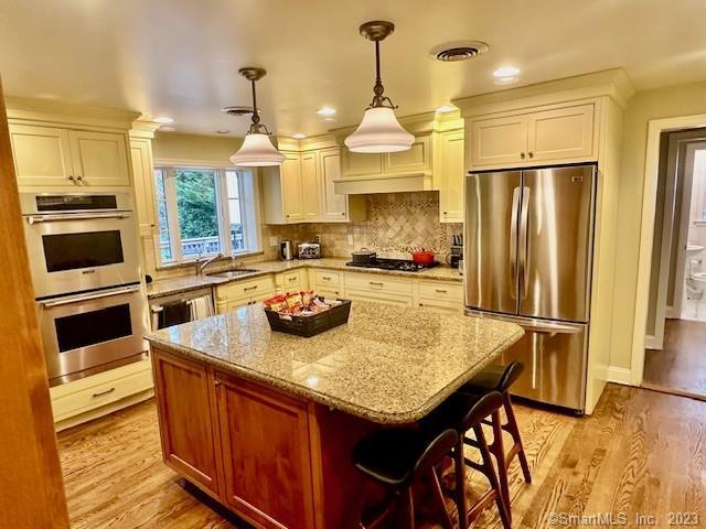 71 High Point Road Westport, CT 06880 - Photo 10 of 33