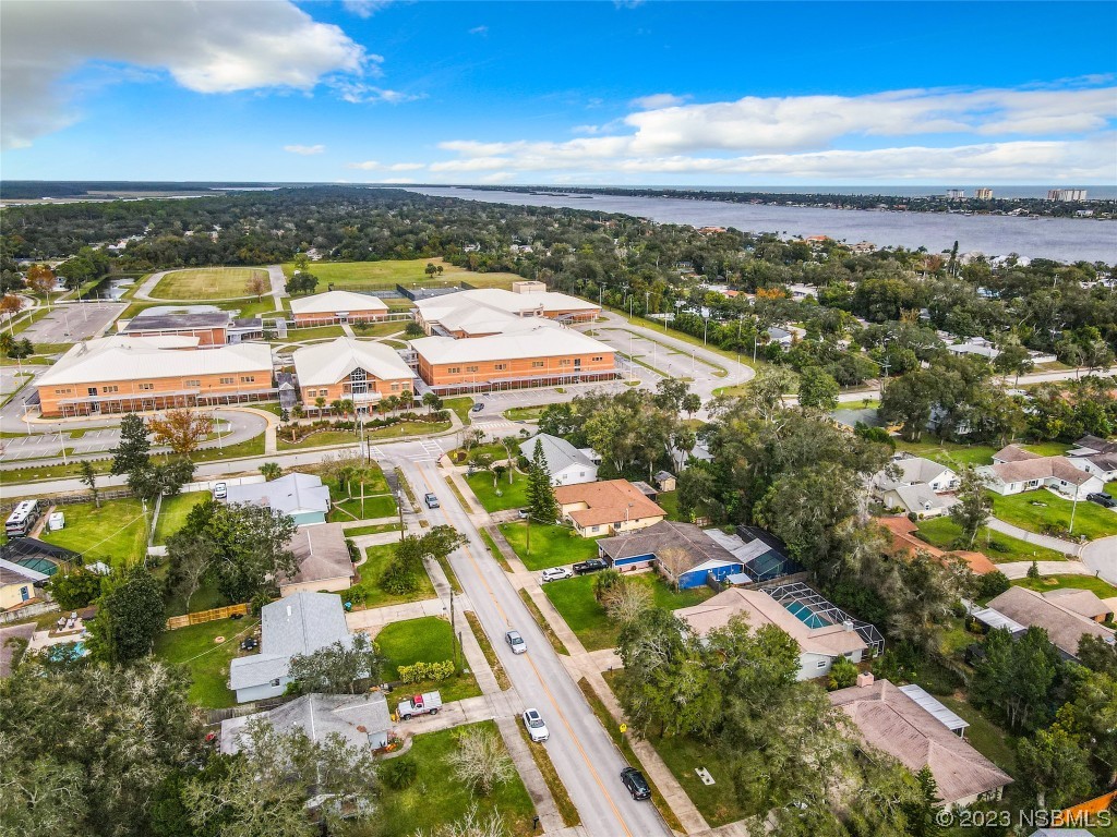 865 North Ridgewood Avenue Ormond Beach, FL 32174 - Photo 30 of 32 a view of a city