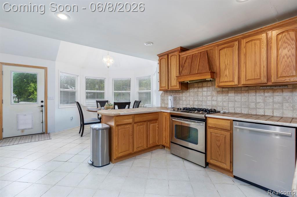 401 Pointe Tremble Road Algonac, MI 48001 - Photo 20 of 40