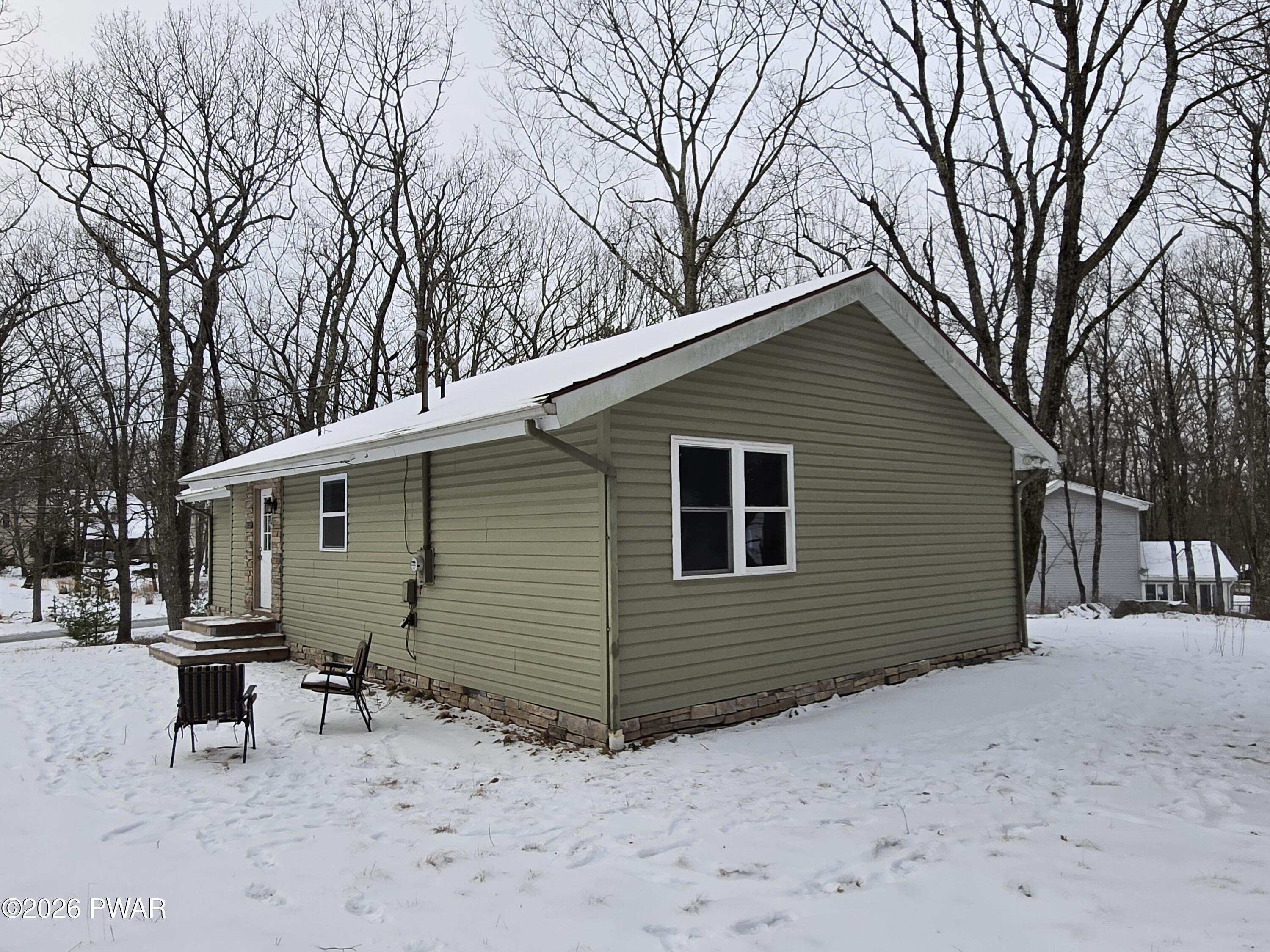 214 Maple Ridge Drive Hawley, PA 18428 - Photo 36 of 38 20260103_155217