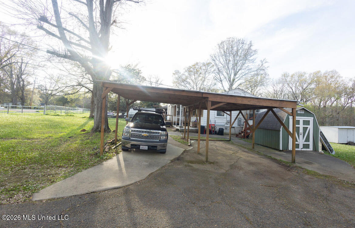 144 Plummer Circle Jackson, MS 39209 - Photo 17 of 36 IMG_1192