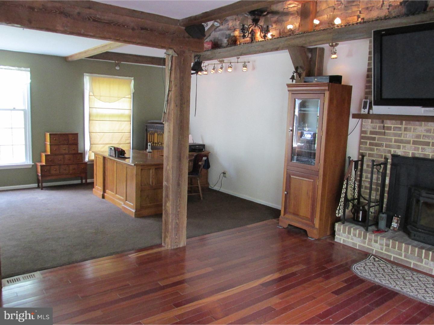 8929 Mountain Road Alburtis, PA 18011 - Photo 9 of 25 Gallery Image 9