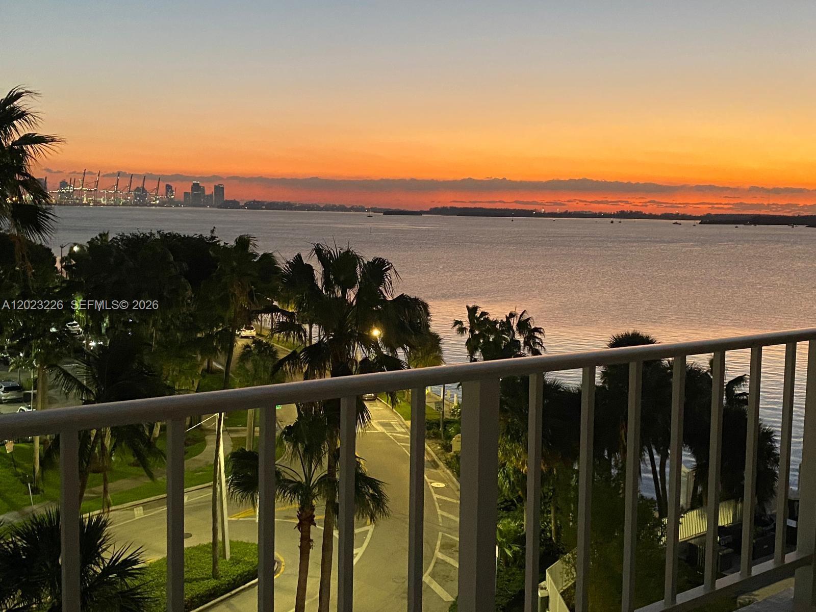 200 Southeast 15th Road, Unit 7G Miami, FL 33129 - Photo 11 of 27