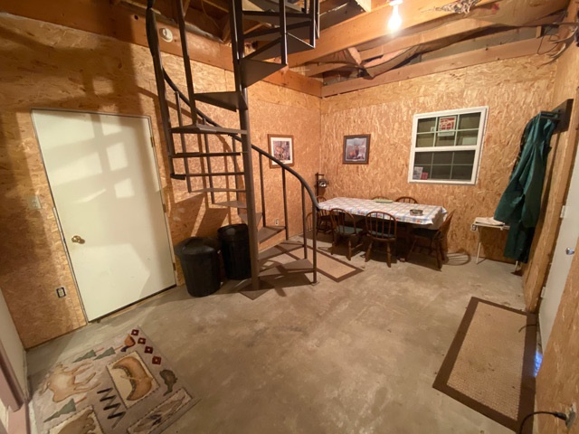 5480 Joy Road Gladwin, MI 48624 - Photo 26 of 32 1874492-25.JPG