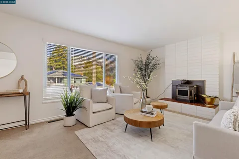 $949,000 | 2321 Camino Dolores, Castro Valley, CA 94546