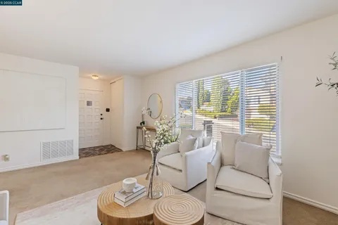 $949,000 | 2321 Camino Dolores, Castro Valley, CA 94546