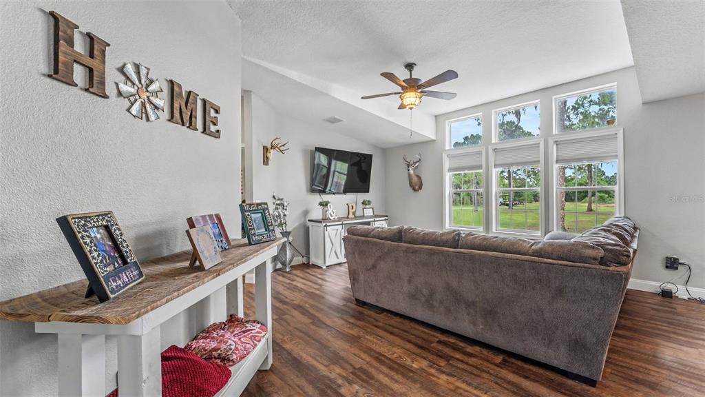 5600 Russo Road Bartow, FL 33830 - Photo 7 of 50