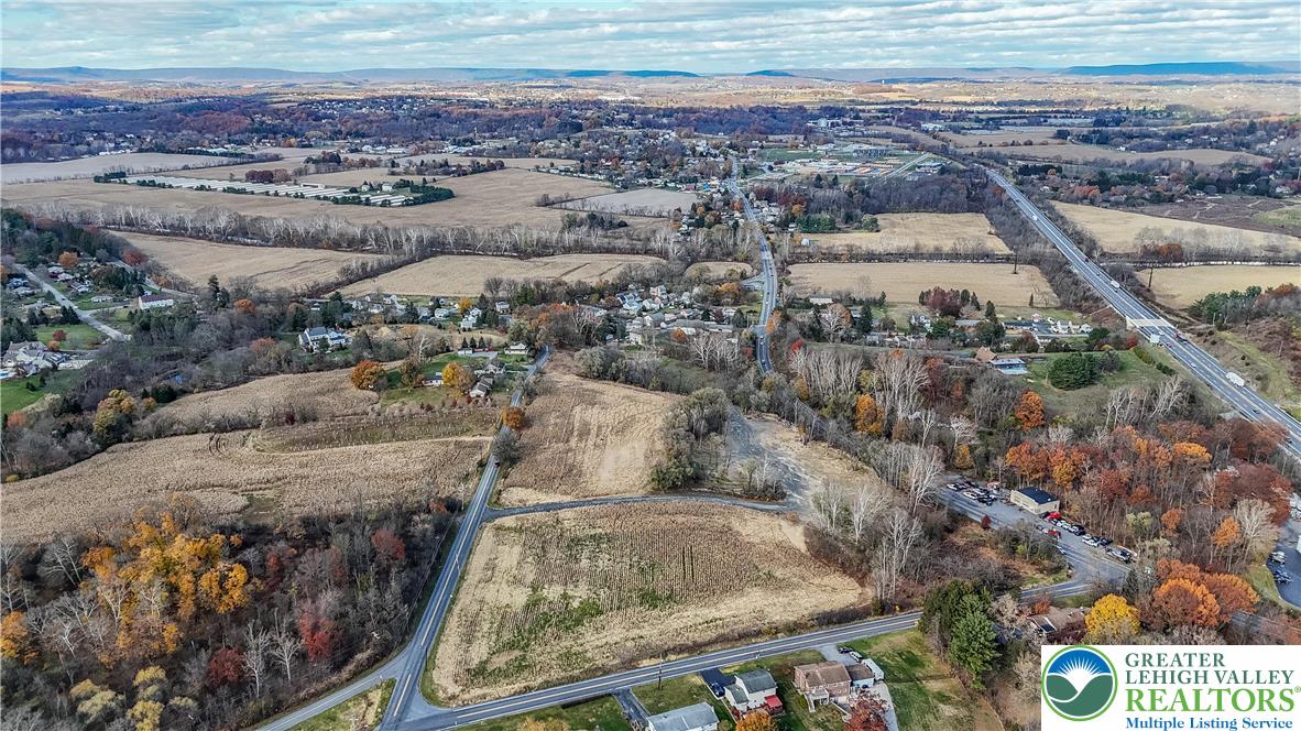 4828 Huckleberry Road Orefield, PA 18069 - Photo 3 of 41 a view of a city