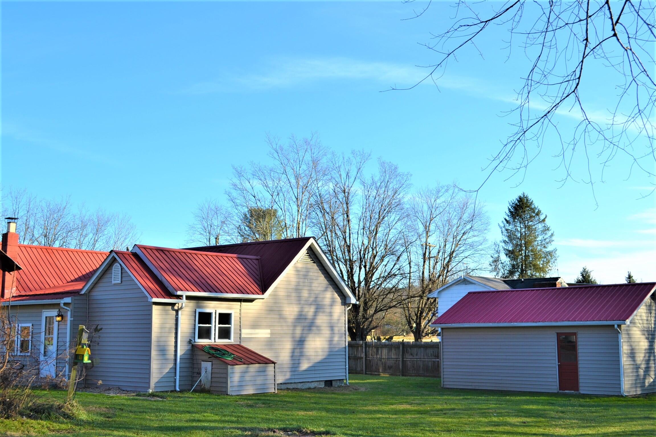 143 Friars Hill Road Williamsburg, WV 24991 - Photo 6 of 34 Gallery Image 6