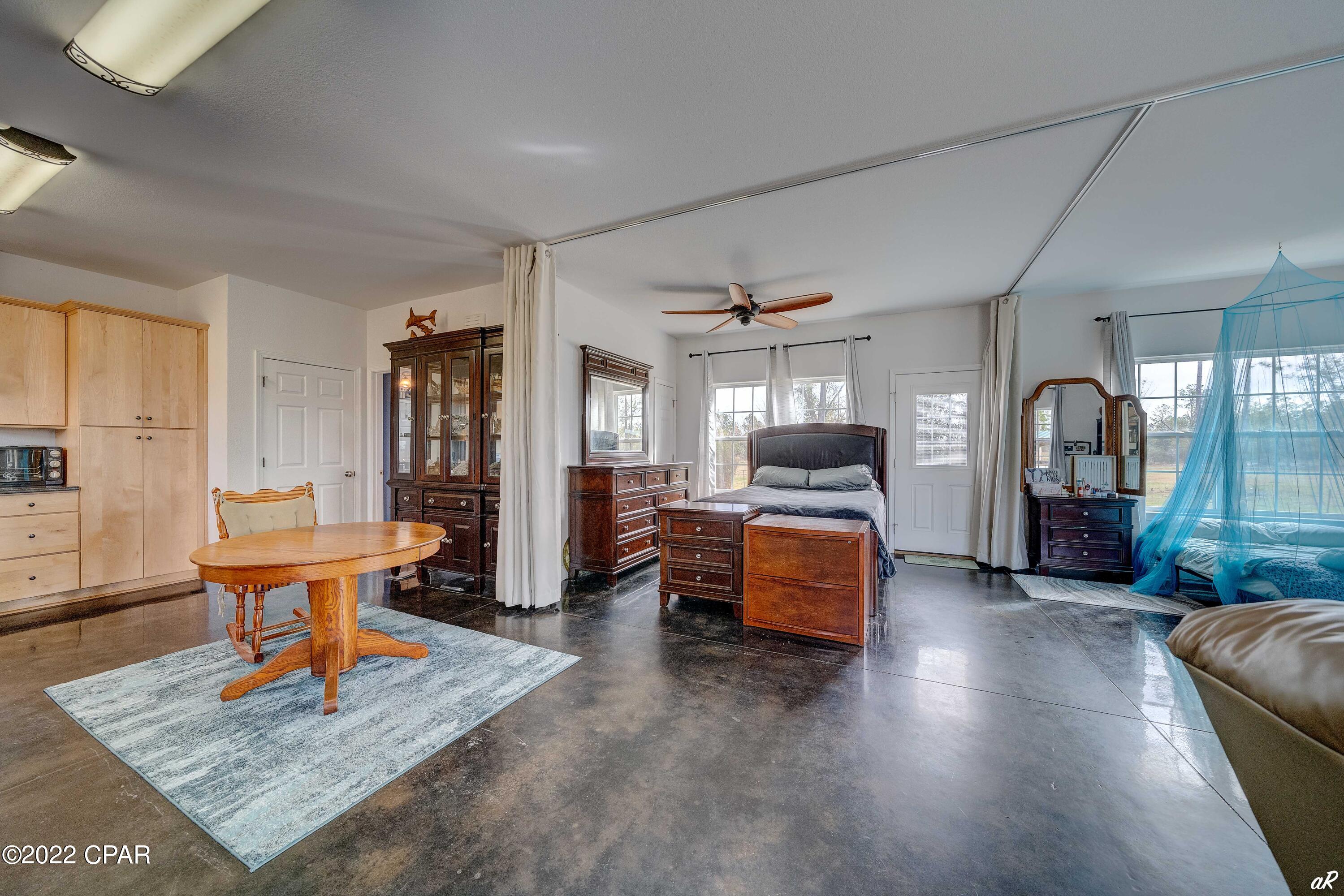 17351 Foster Road Fountain, FL 32438 - Photo 6 of 29