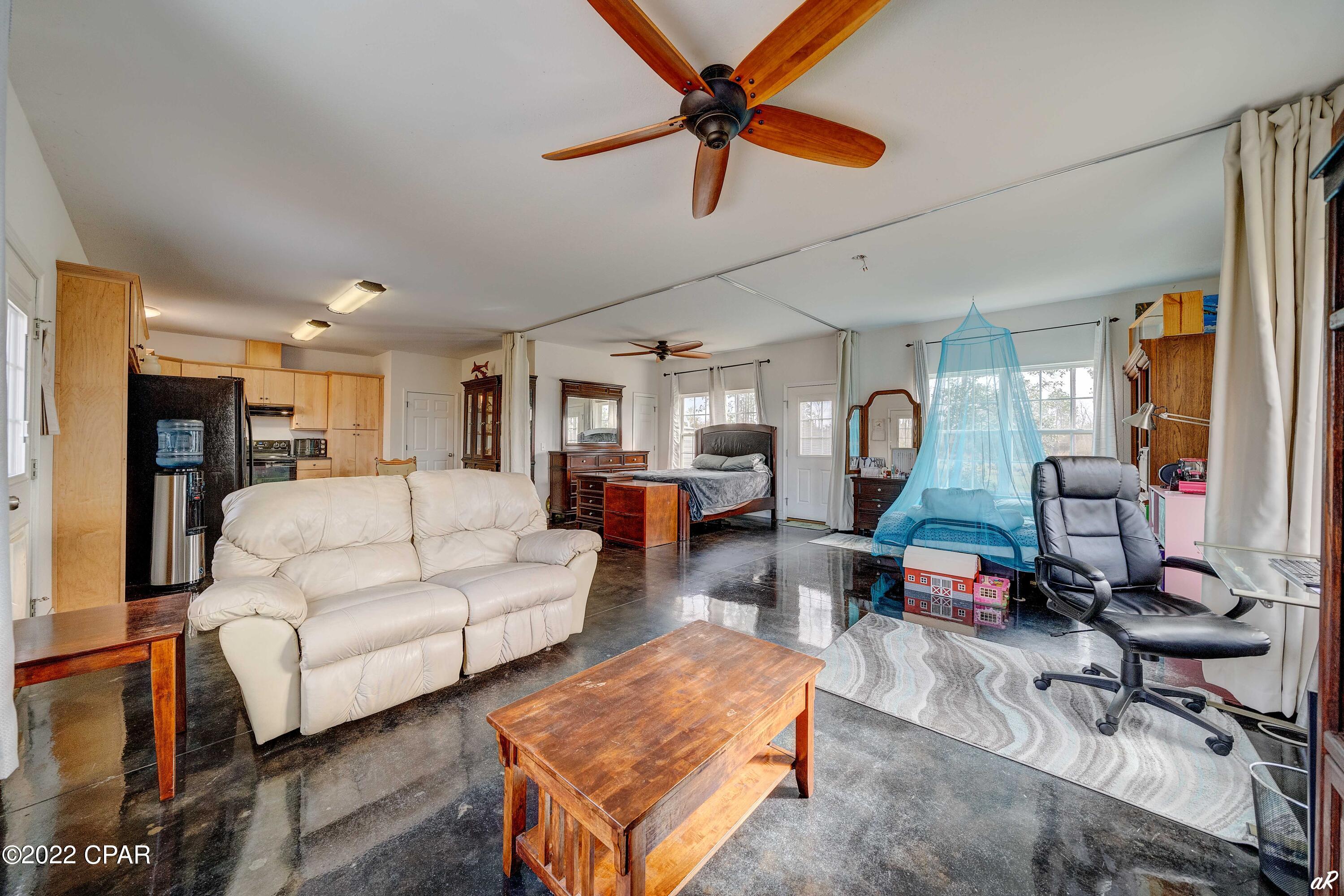 17351 Foster Road Fountain, FL 32438 - Photo 9 of 29