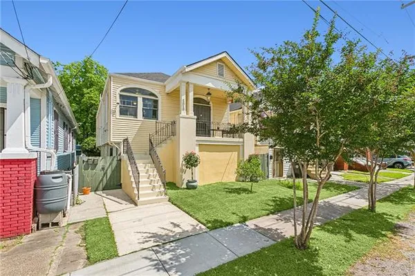 $1,800 | 1818 Paul Morphy Street, Unit B, New Orleans, LA 70119