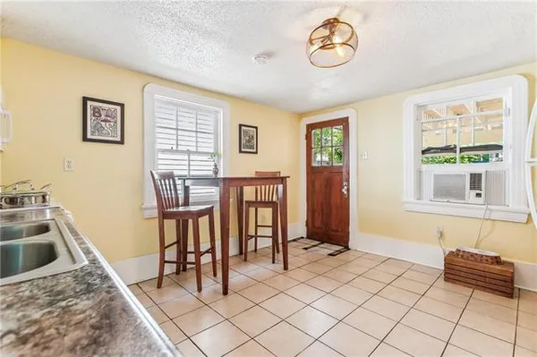 $1,800 | 1818 Paul Morphy Street, Unit B, New Orleans, LA 70119