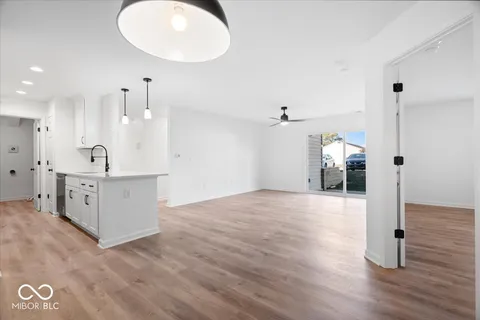 $249,900 | 12515 Timber Creek Drive, Unit 1, Carmel, IN 46032