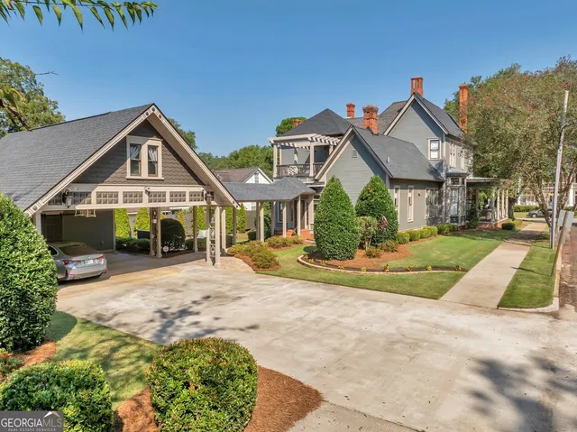 $849,000 | 302 West College Street, Americus, GA 31709