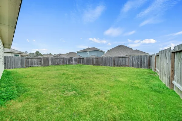 $1,550 | 17607 Longwood Trace Lane, New Caney, TX 77357