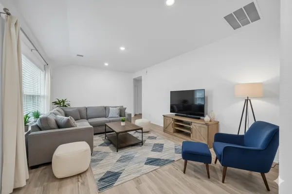 $1,550 | 17607 Longwood Trace Lane, New Caney, TX 77357