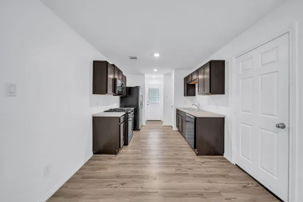 $1,550 | 17607 Longwood Trace Lane, New Caney, TX 77357