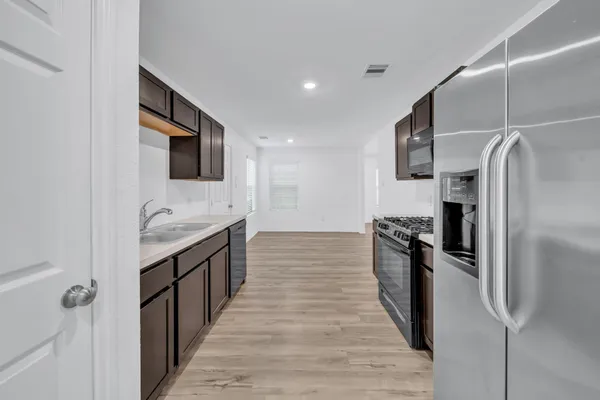 $1,550 | 17607 Longwood Trace Lane, New Caney, TX 77357