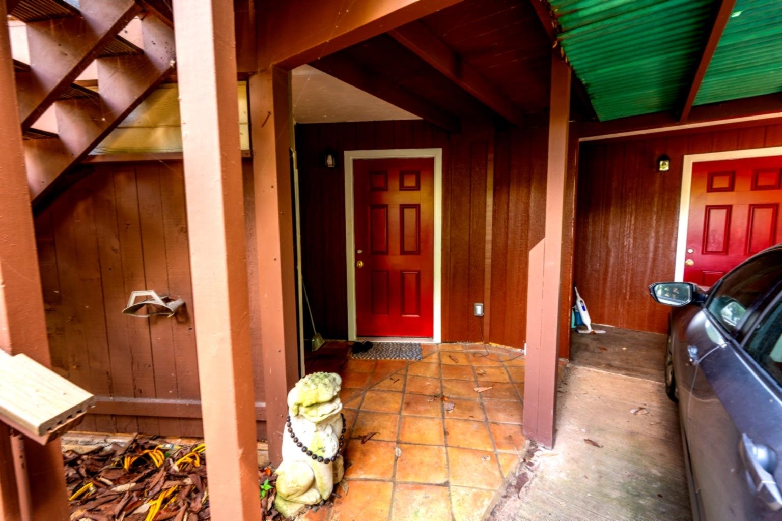 105 East Kuiaha Road Haiku, HI 96708 - Photo 19 of 24 a view of interior of the house