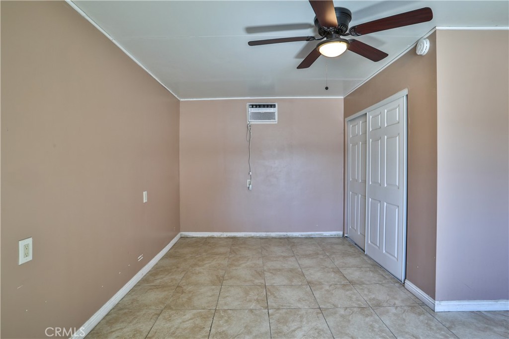 7448 Nye Drive Highland, CA 92346 - Photo 10 of 24