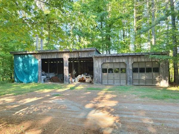 $425,000 | 965 Industry Road, Farmington, ME 04938