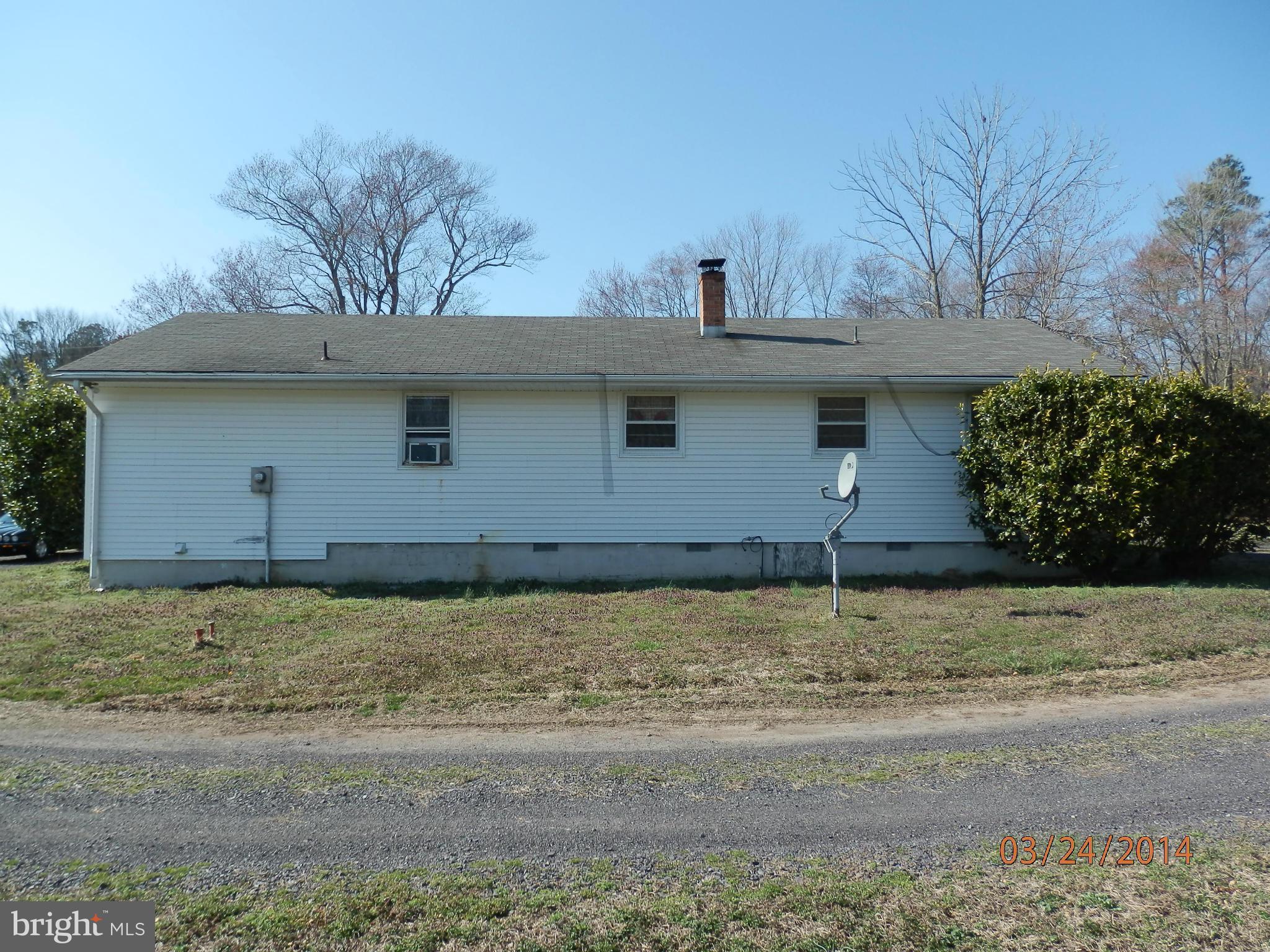 8458 Powhatan Road King George, VA 22485 - Photo 3 of 11 Exterior (Rear)