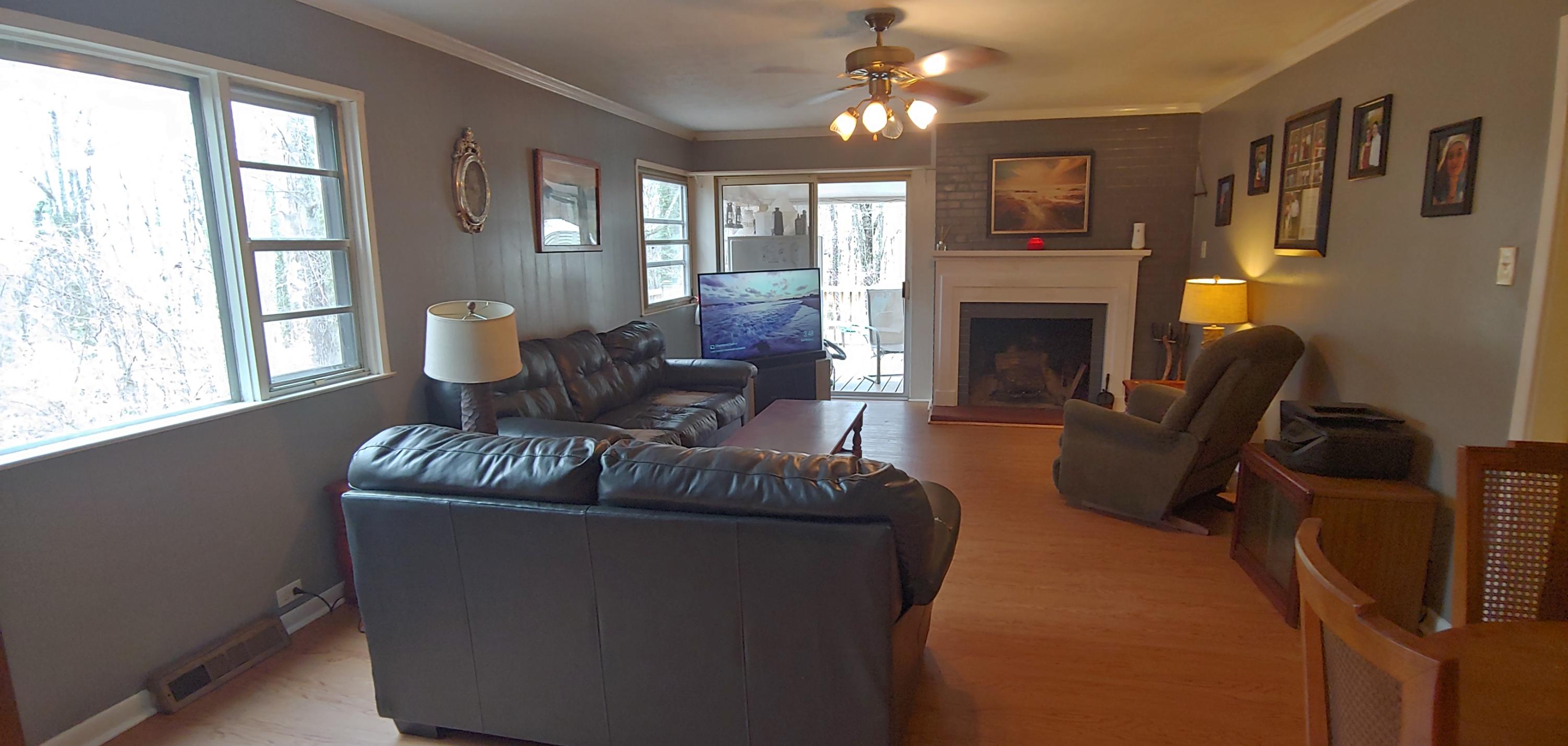 76 Outer Drive Oak Ridge, TN 37830 - Photo 3 of 23 0228211548b_HDR