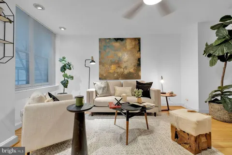 $369,500 | 1316 New Hampshire Avenue Northwest, Unit 503, Washington, DC 20036