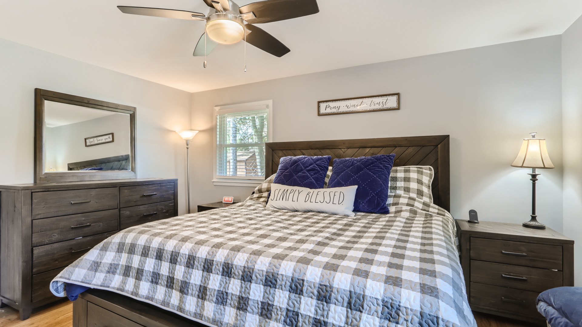 112 South Mt Prospect Road Mount Prospect, IL 60056 - Photo 14 of 27 a bedroom with a bed and a dresser