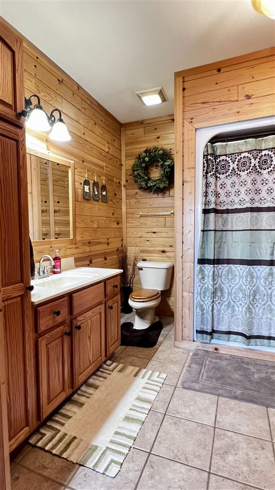 2240 Southwell Road Gladwin, MI 48624 - Photo 38 of 64