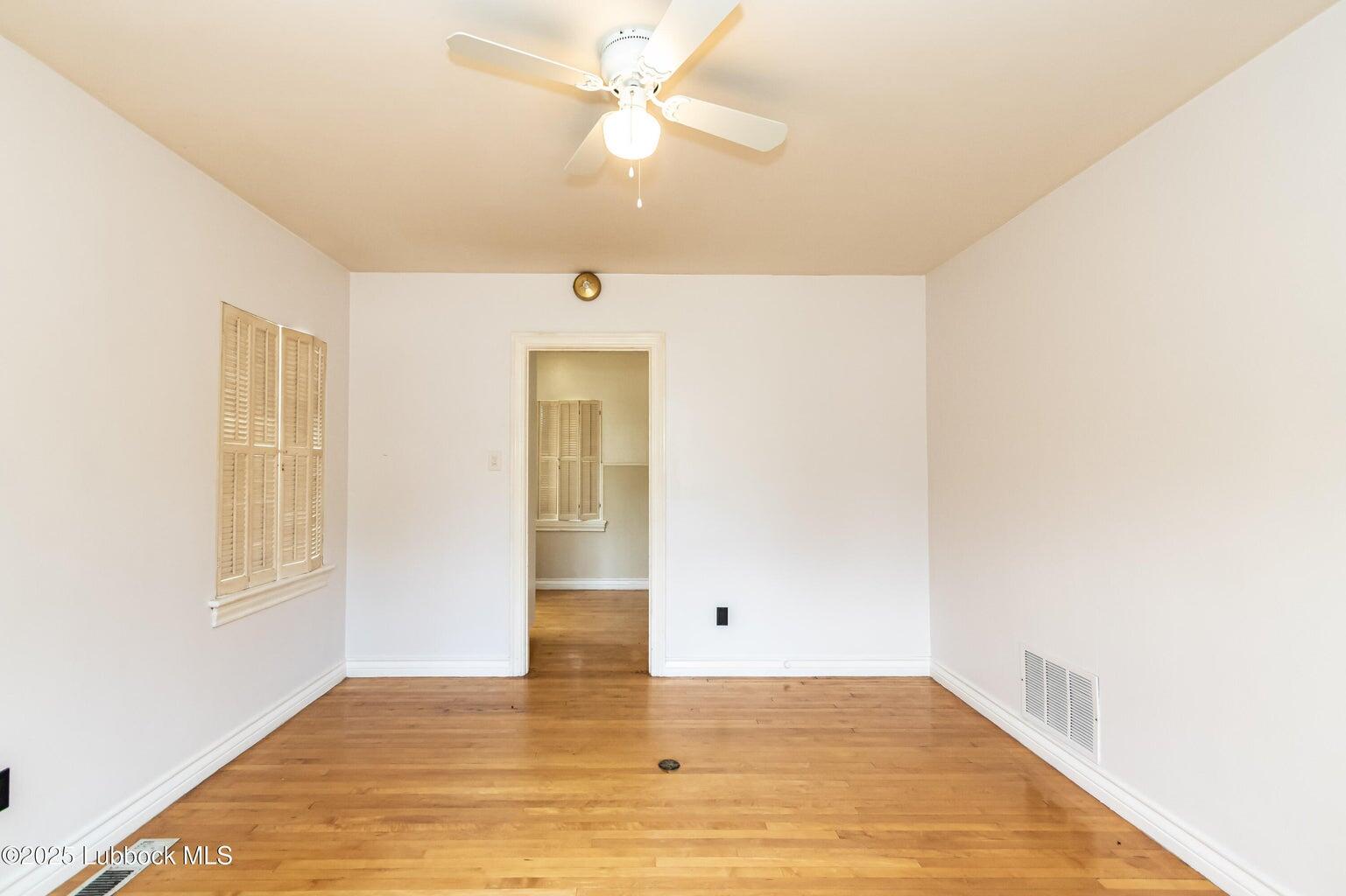 2324 17th Street Lubbock, TX 79401 - Photo 8 of 28 20250618184746138019000000-o