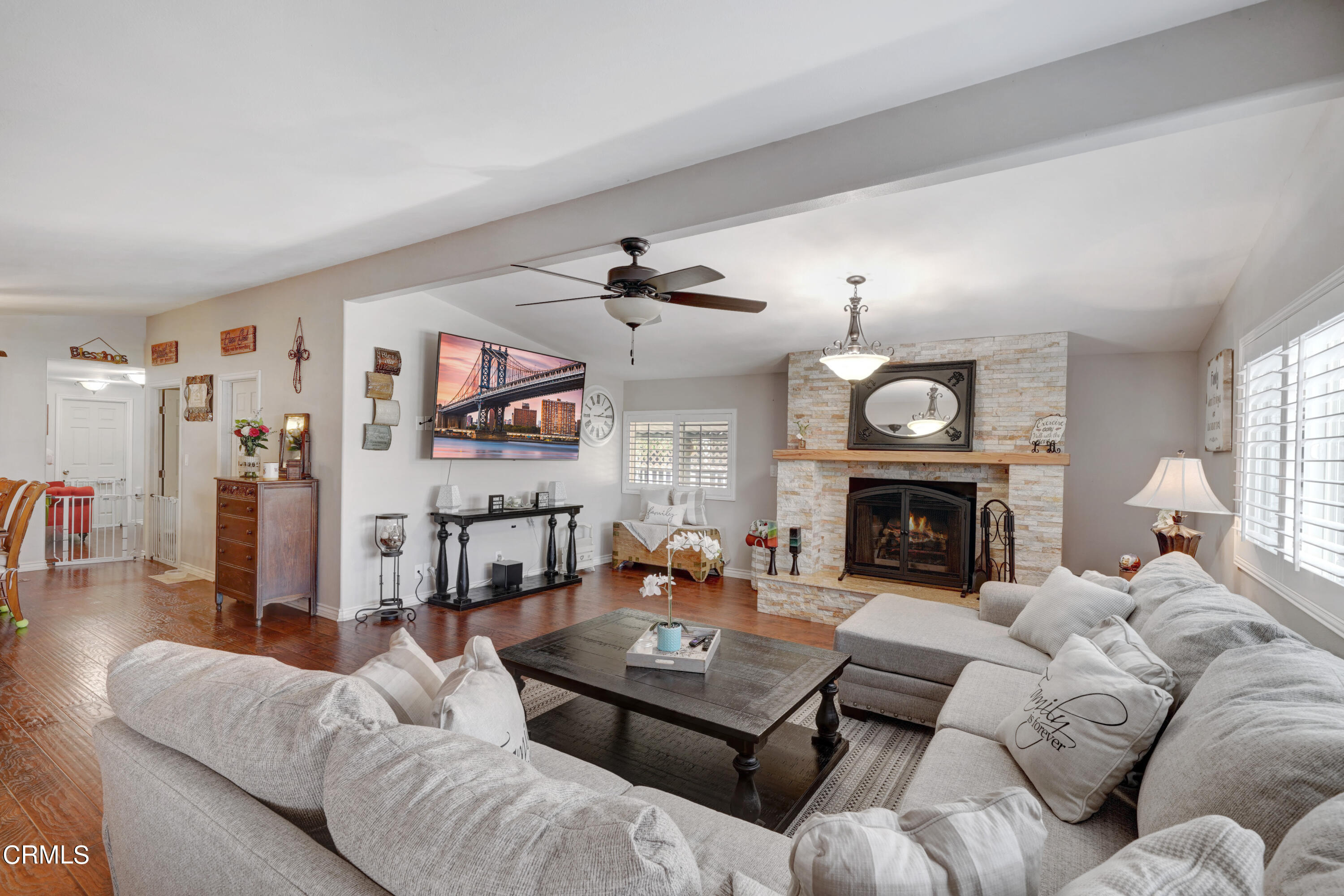 250 East Telegraph Road, Unit 330 Fillmore, CA 93015 - Photo 3 of 24 DSC04423
