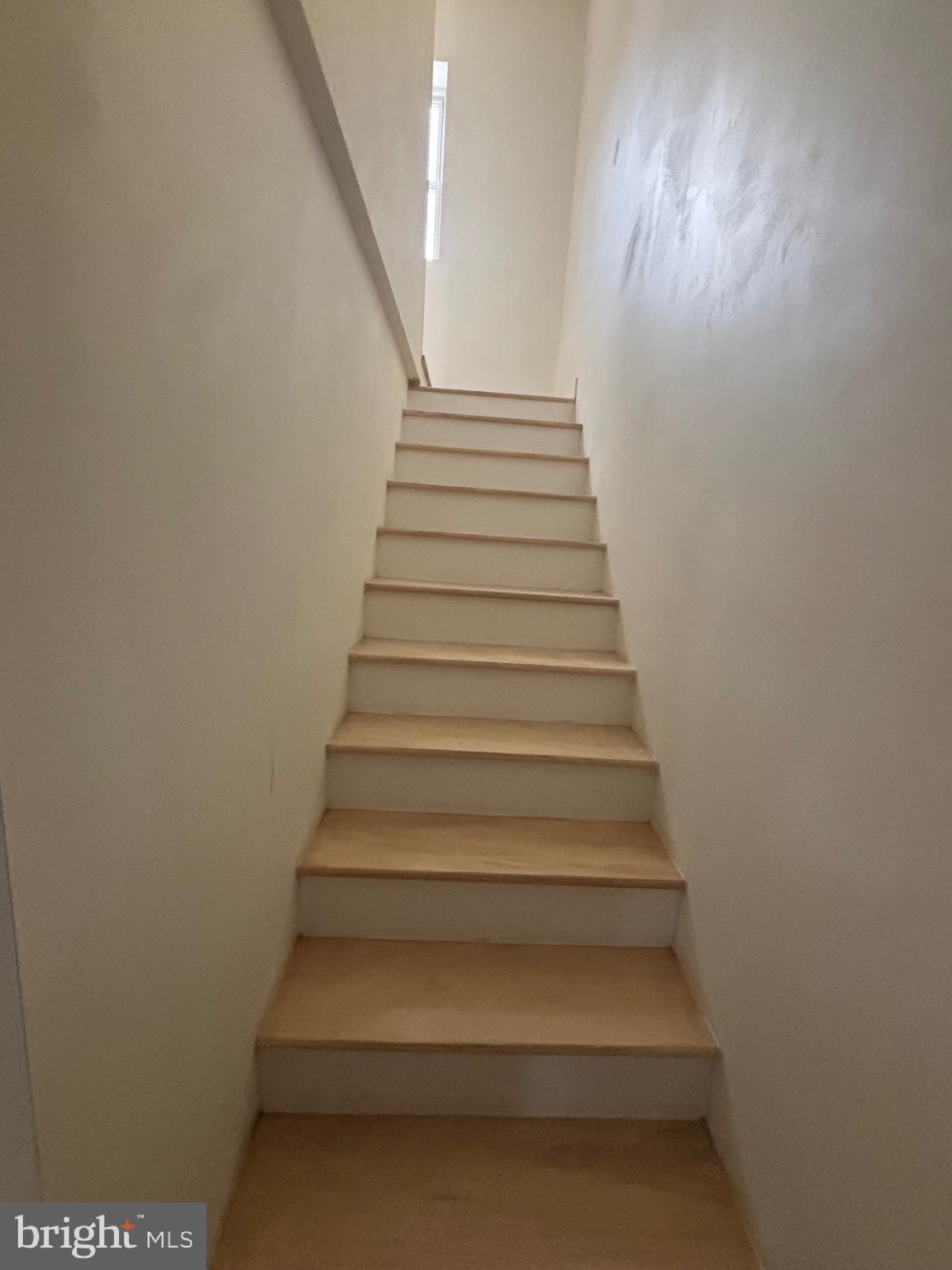 1120 Elm Street, Unit 2F Reading, PA 19604 - Photo 9 of 15 a view of entryway