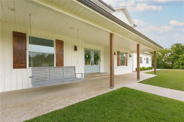 $1,350,000 | 24905 West 57th Street, Shawnee, KS 66226