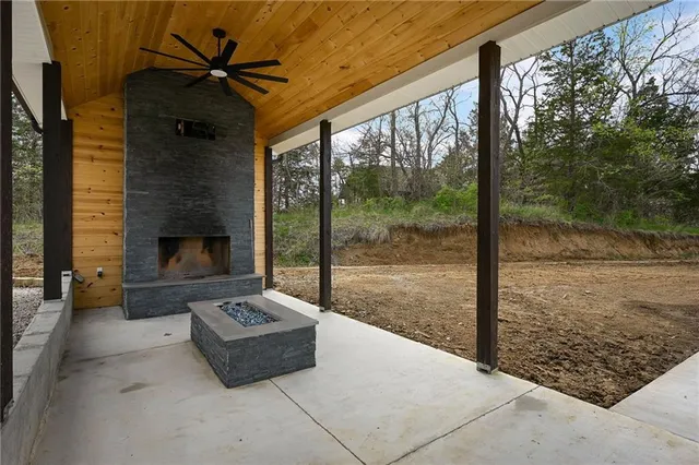 $1,350,000 | 24905 West 57th Street, Shawnee, KS 66226