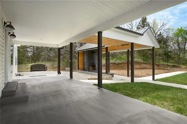 $1,350,000 | 24905 West 57th Street, Shawnee, KS 66226