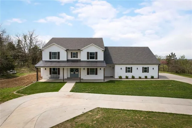 $1,350,000 | 24905 West 57th Street, Shawnee, KS 66226