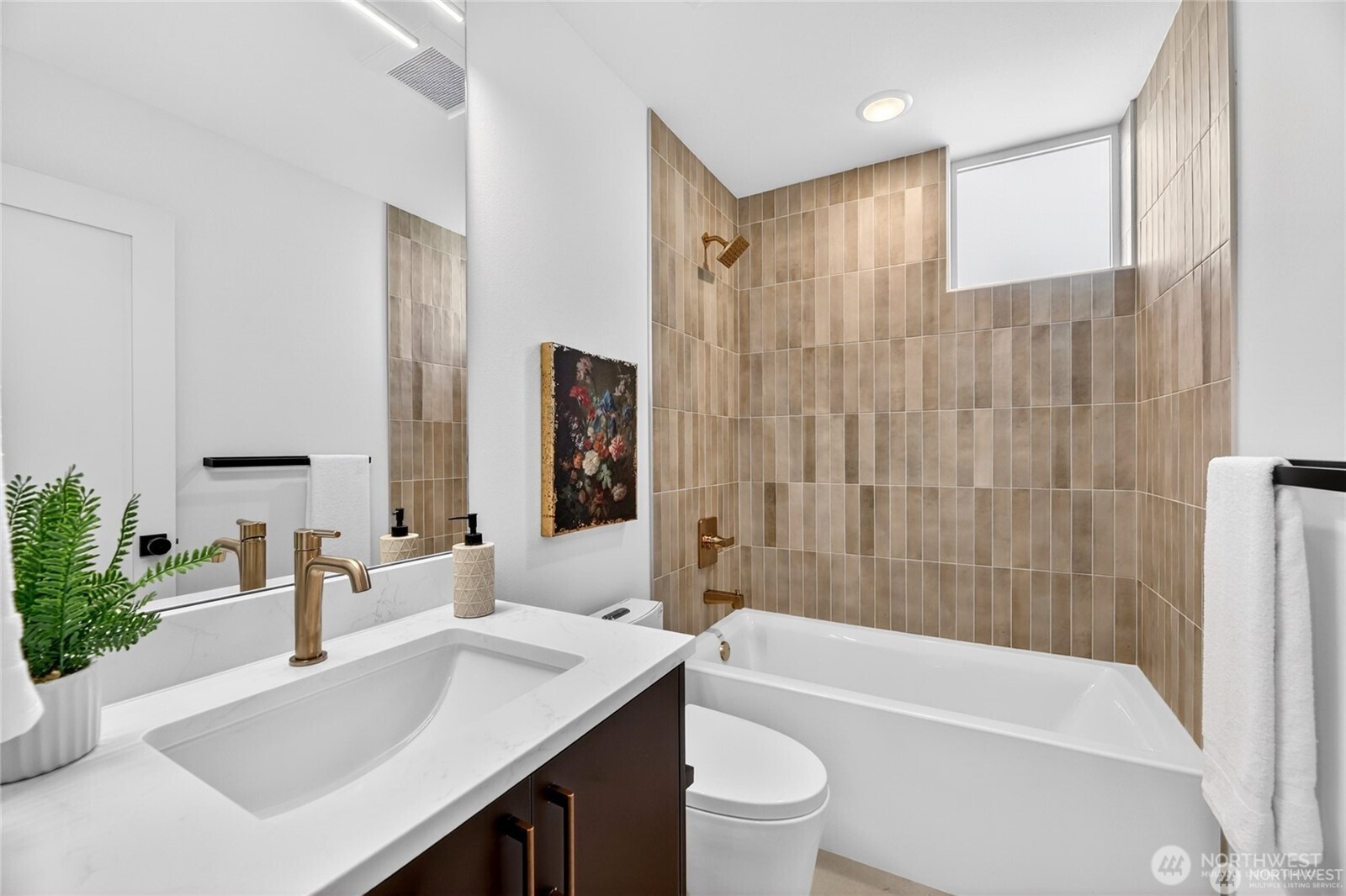 6318 41st Avenue Southwest, Unit AF Seattle, WA 98136 - Photo 13 of 18