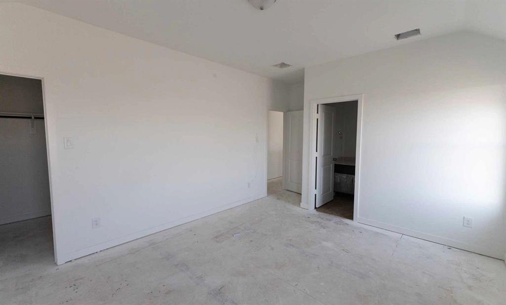 1005 Colgate Circle Princeton, TX 75407 - Photo 24 of 40 a view of an empty room and a window