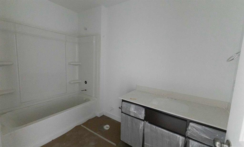 1005 Colgate Circle Princeton, TX 75407 - Photo 28 of 40 a room with a window