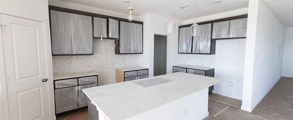 1005 Colgate Circle Princeton, TX 75407 - Photo 10 of 28 Kitchen Construction Progress featuring the Roosevelt Collection