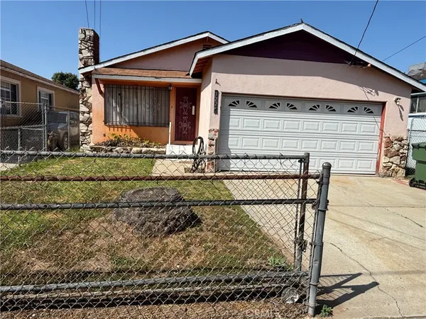 $729,999 | 3229 West 108th Street, Inglewood, CA 90303