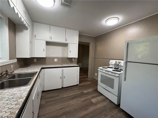 $115,000 | 509 Waverly Way, Coffeyville, KS 67337