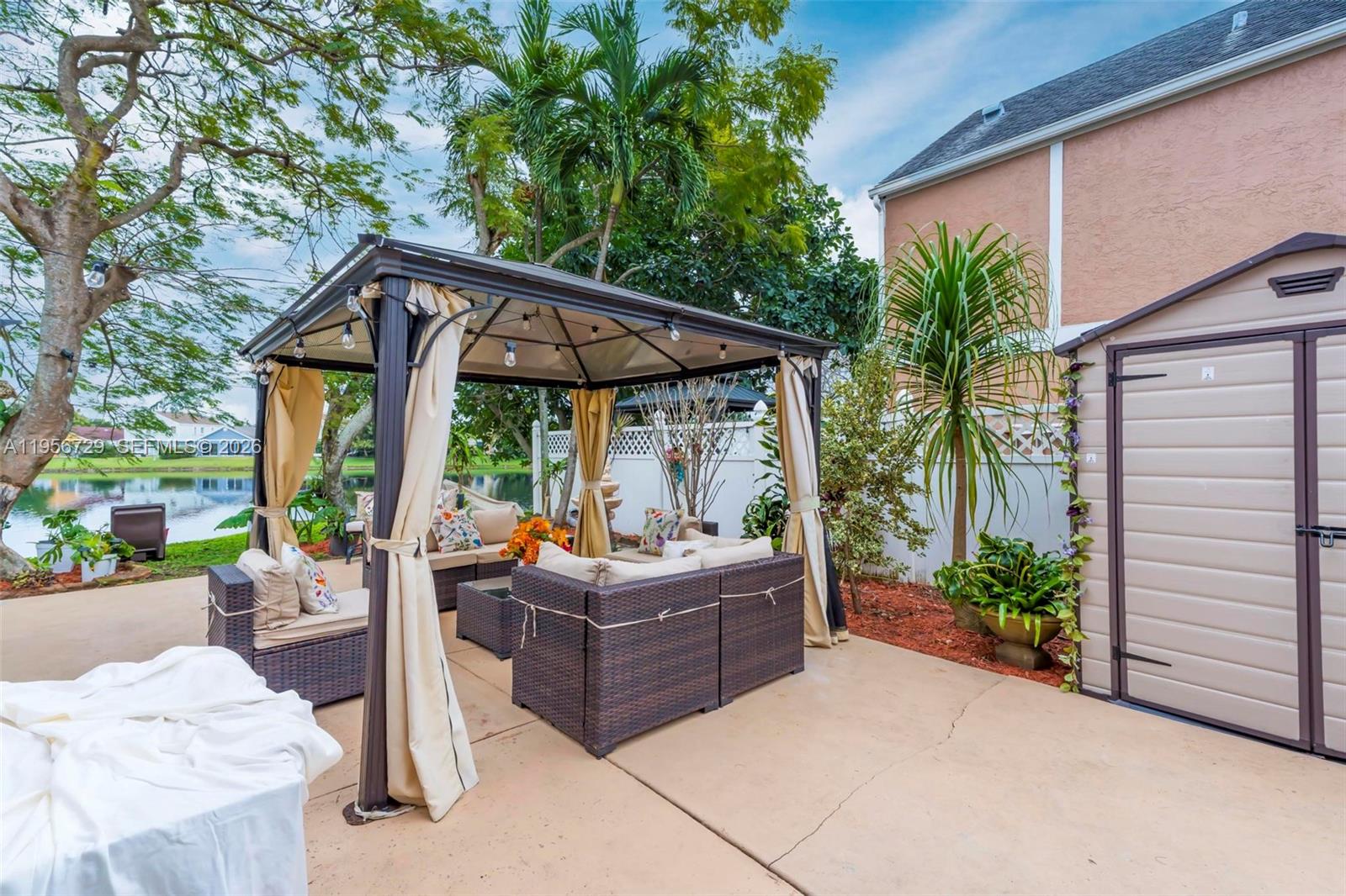 3431 Java Plum Avenue Miramar, FL 33025 - Photo 15 of 25